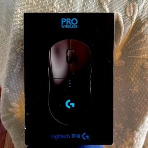 Logitech pro wireless lightweight mouse